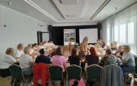 Galeria aktualności Mieszkańcy Powiatu Jasielskiego poznali tajniki tworzenia biżuterii z koralik&oacute;w 7