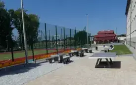 Galeria aktualności Nowoczesne boisko w Skołyszynie już gotowe!  3